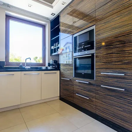 Nobleman Apartment *