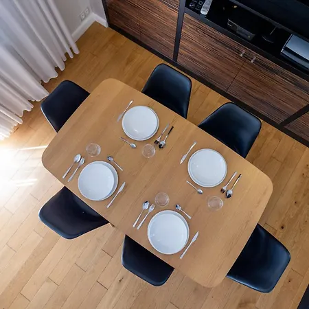 Nobleman Apartment *