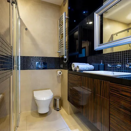 Nobleman Apartment *